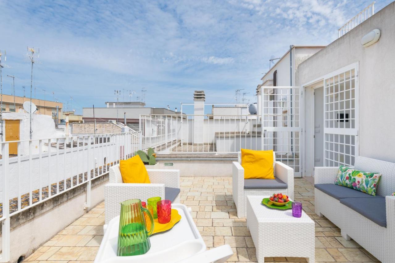 Palazzo Toselli Apartment ออสตูนี ภายนอก รูปภาพ