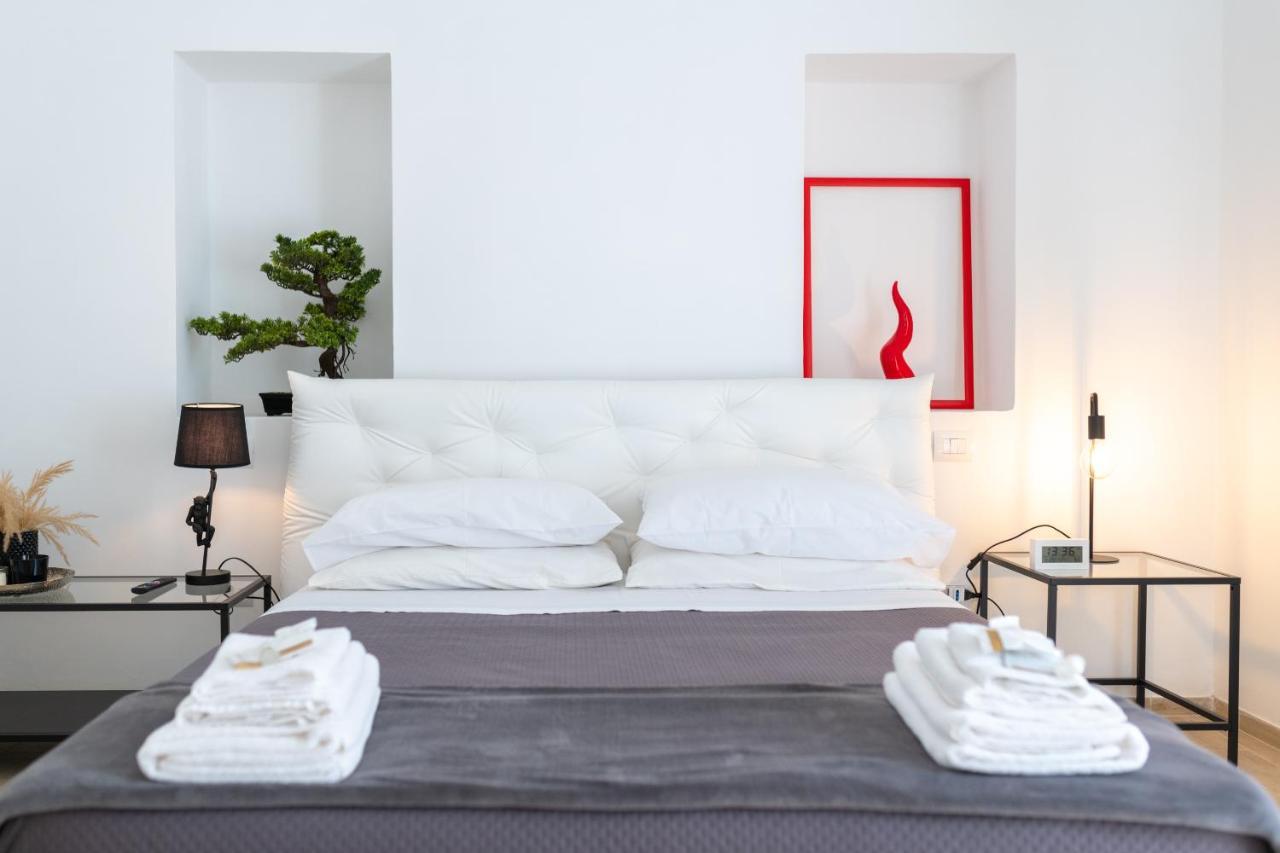 Palazzo Toselli Apartment ออสตูนี ภายนอก รูปภาพ
