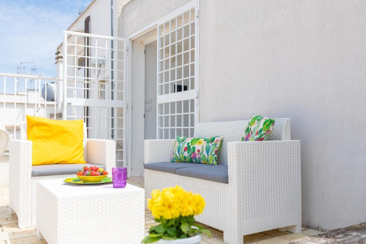 Palazzo Toselli Apartment ออสตูนี ภายนอก รูปภาพ