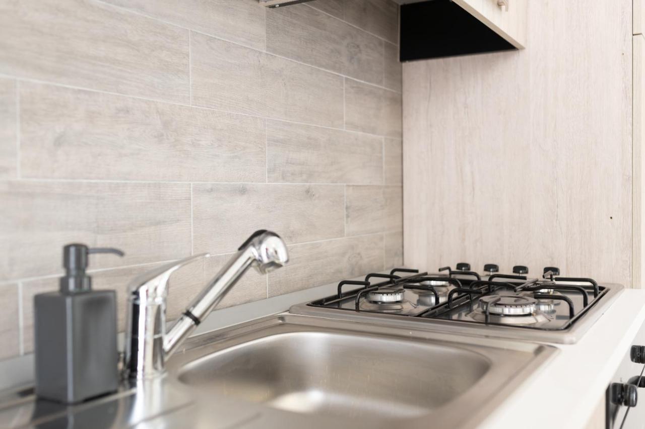 Palazzo Toselli Apartment ออสตูนี ภายนอก รูปภาพ