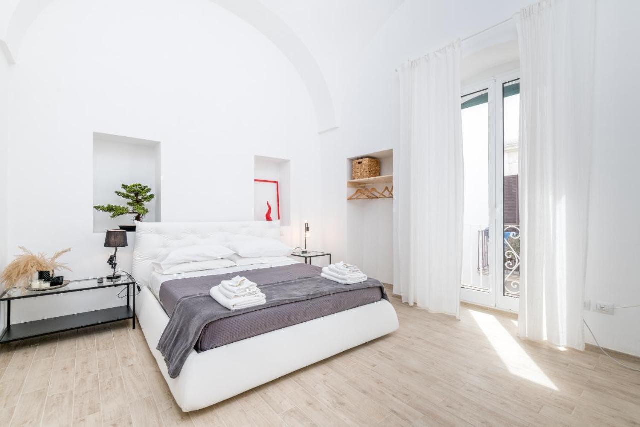 Palazzo Toselli Apartment ออสตูนี ภายนอก รูปภาพ