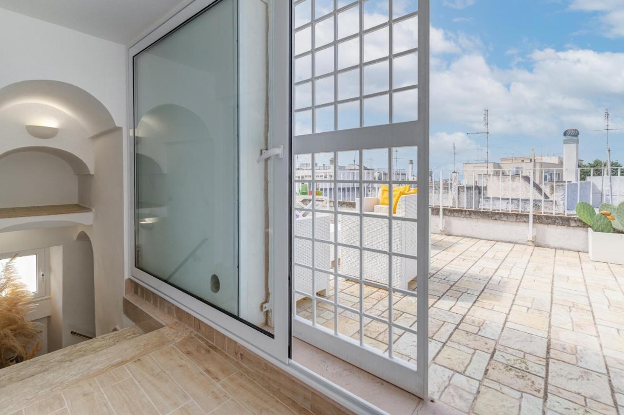 Palazzo Toselli Apartment ออสตูนี ภายนอก รูปภาพ
